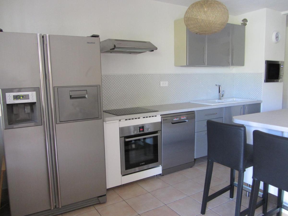 Appartement Les Cigales Rez De Jardin A 10Mn Des Plus Belles Plages Hyères Exteriér fotografie
